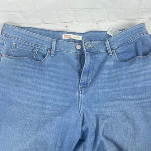 Levi’s Strauss Mid-Rise Skinny Jeans